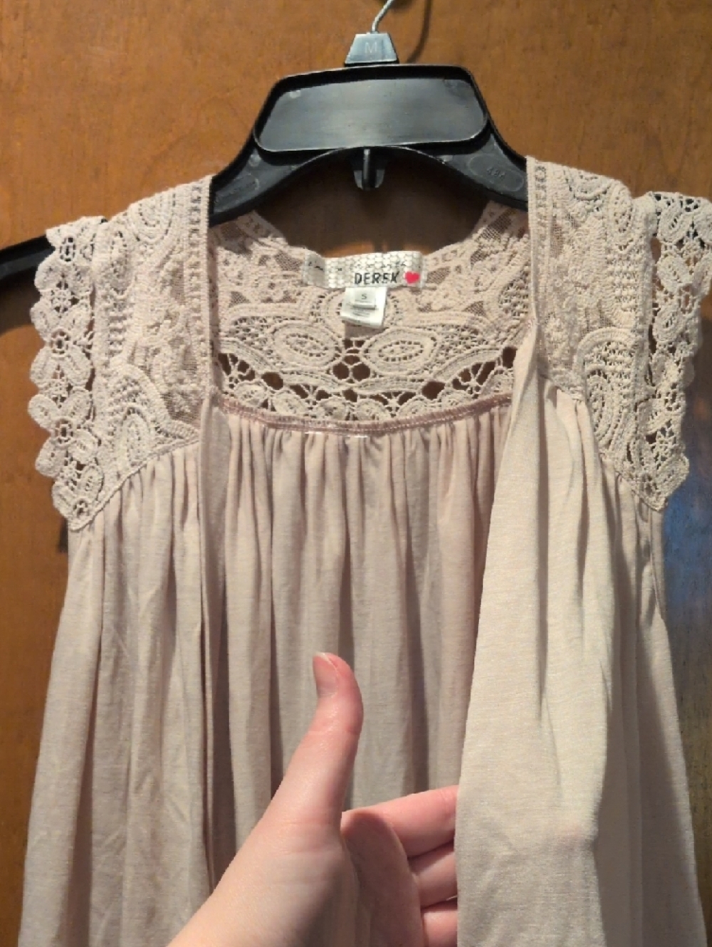 I'm in Love with Derek Heart Stretch Soft Vest with Crochet Lace Small NEW NWT - Picture 2 of 7